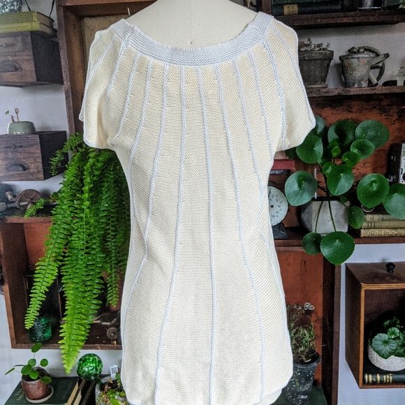 Flared linen sweater - Picture 3 of 6